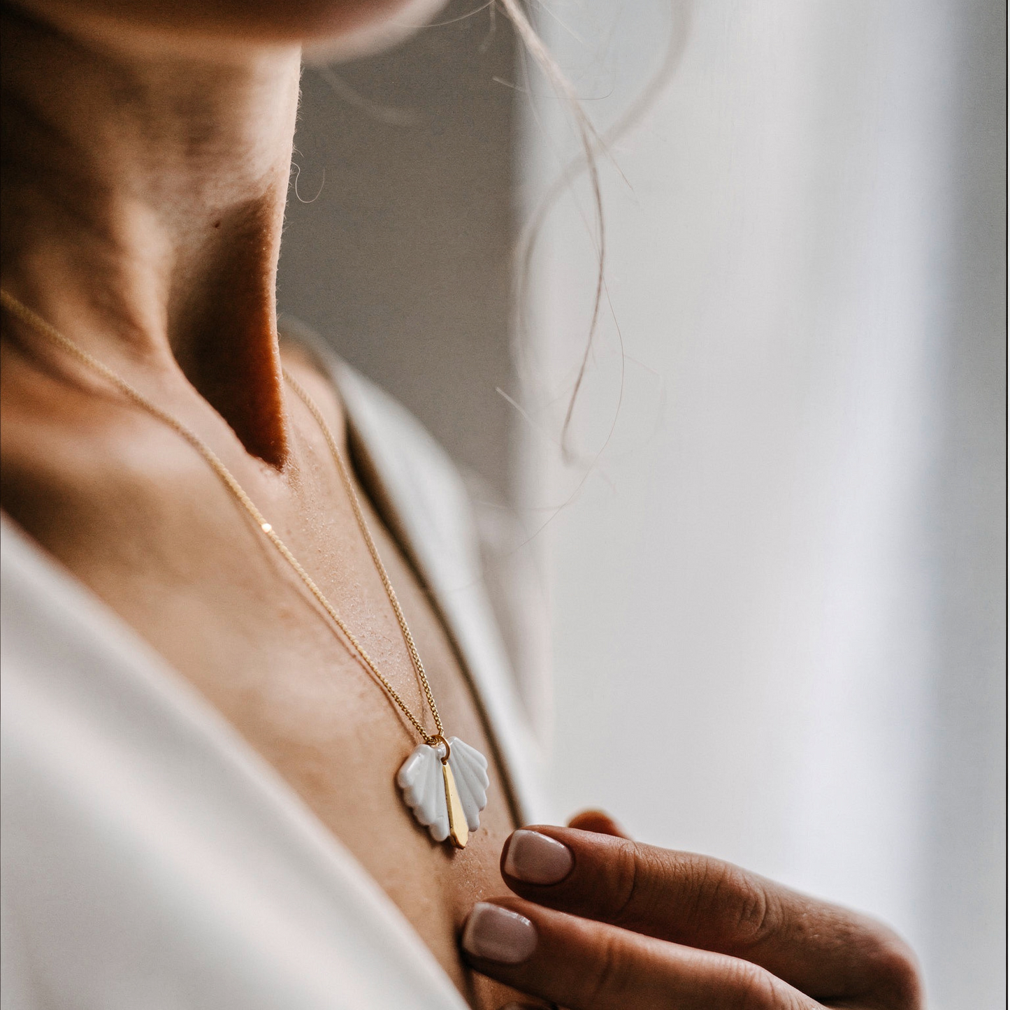 Collier Coquillage en Porcelaine Fine & Or Véritable
