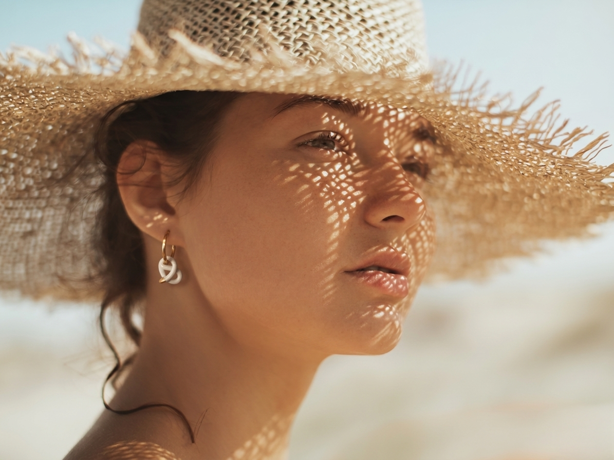 Boucles d'oreilles Bretzel — Porcelaine fine & acier inoxydable doré