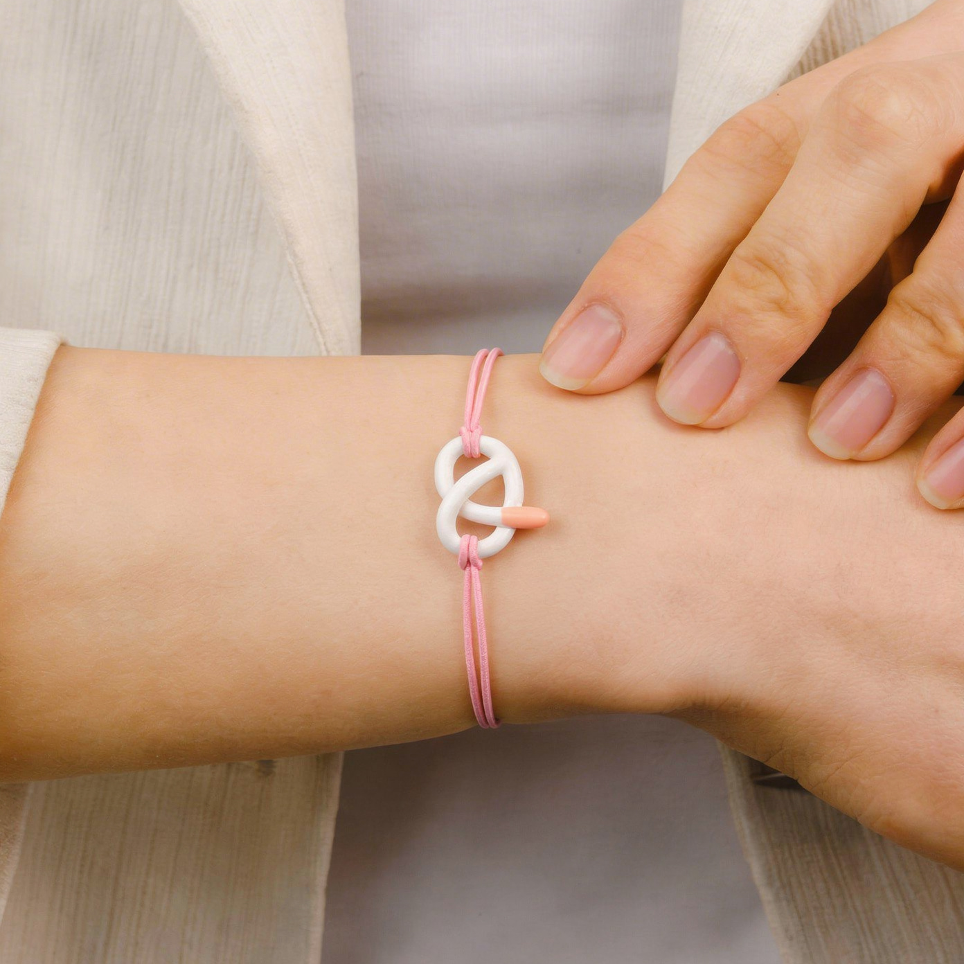 Bracelet bretzel en porcelaine